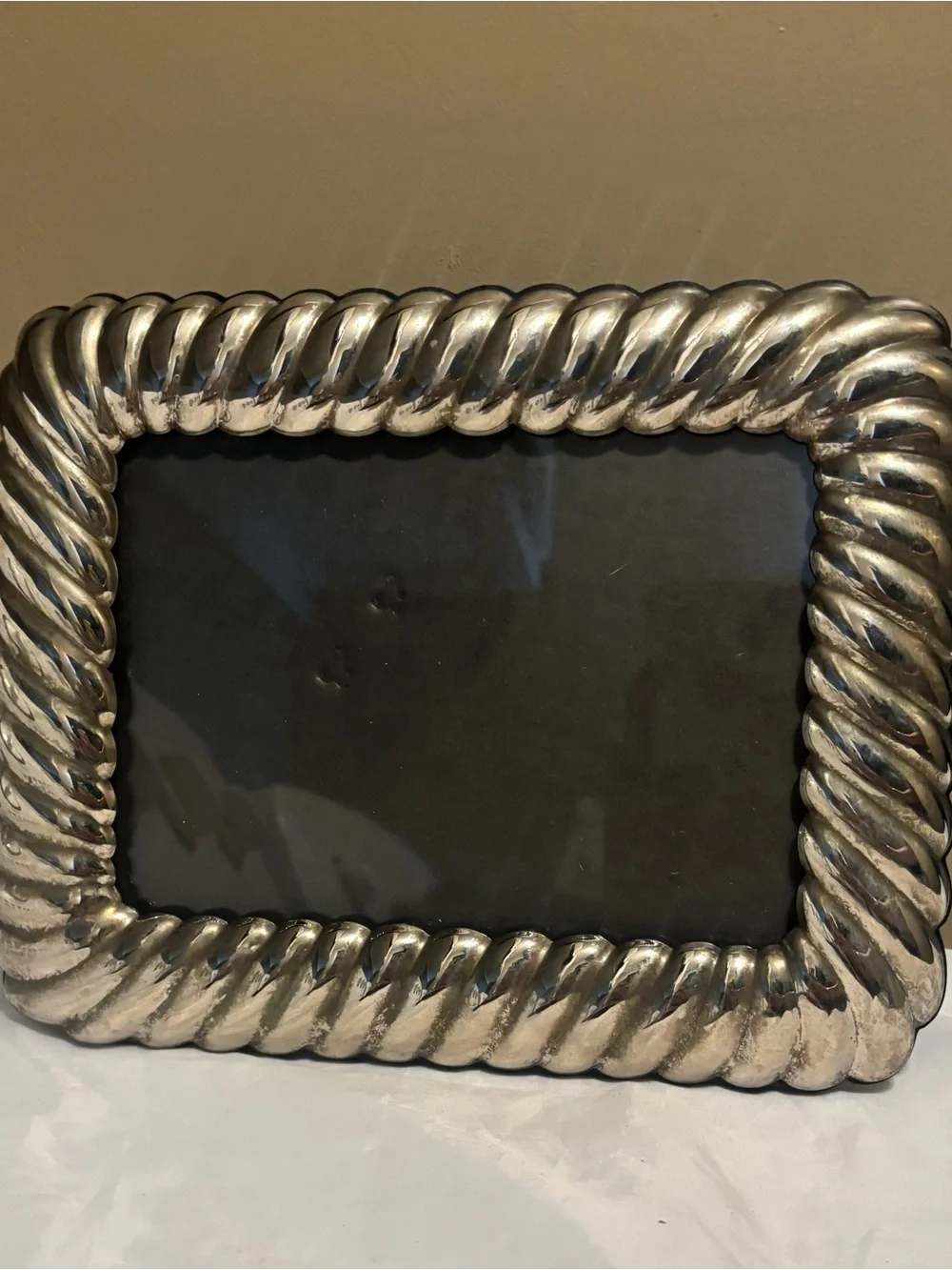 Silver Toned Wavy -Edge Photo Frame